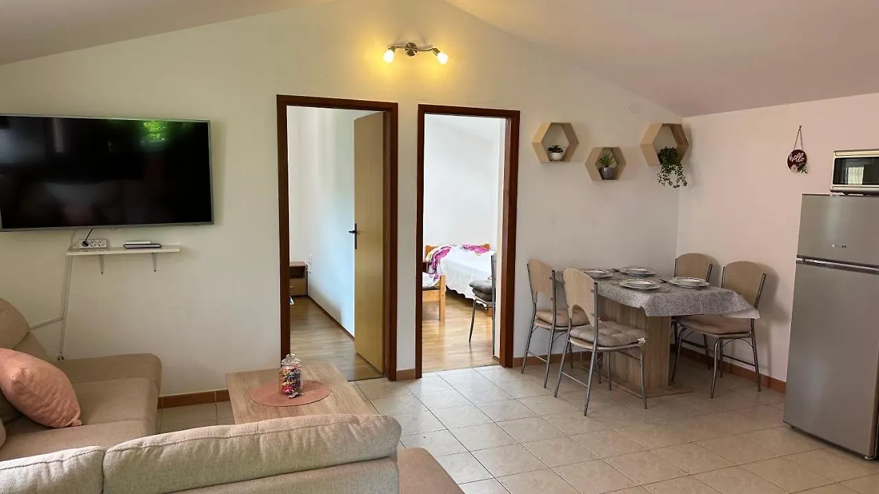 Apartment Murva Premantura
